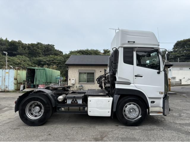 NISSAN DIESEL Quon 2019