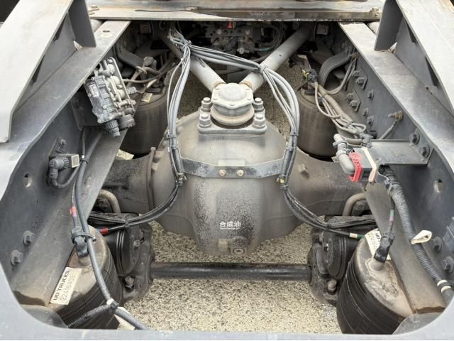 NISSAN DIESEL Quon 2019