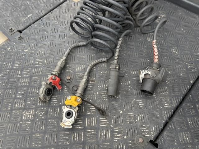 NISSAN DIESEL Quon 2019