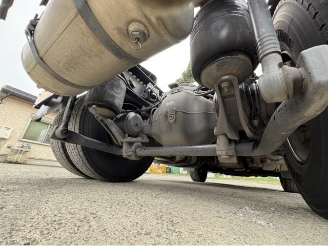 NISSAN DIESEL Quon 2019