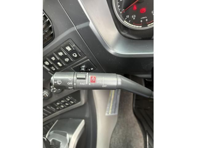 NISSAN DIESEL Quon 2019