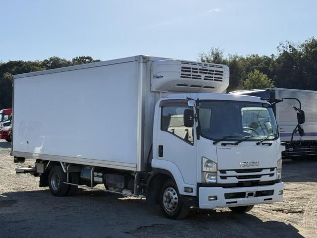 ISUZU FORWARD 2017