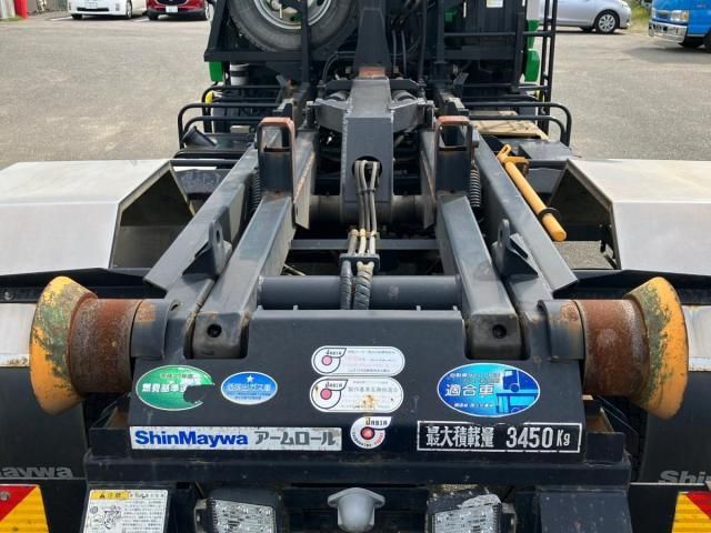 NISSAN DIESEL CONDOR 2012