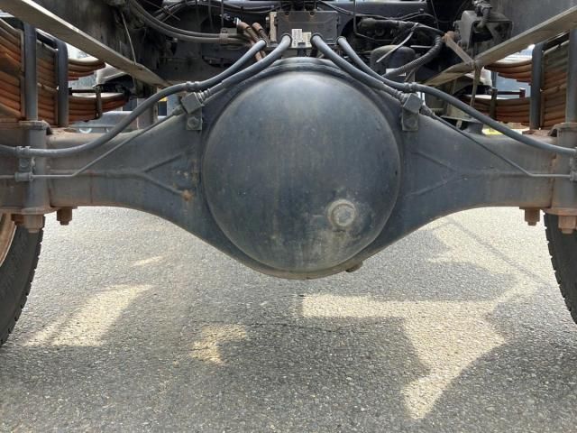 NISSAN DIESEL CONDOR 2012