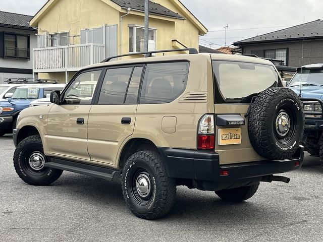 TOYOTA LANDCRUISER PRADO 2000