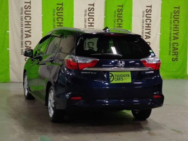 HONDA SHUTTLE HYBRID 2016