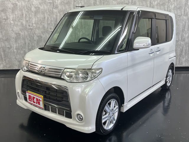DAIHATSU TANTO CUSTOM 2013