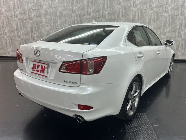 TOYOTA LEXUS IS250 2011