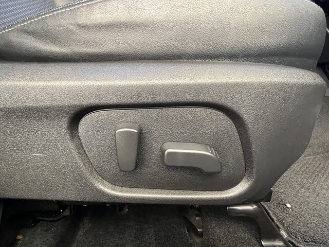 SUBARU FORESTER 2017