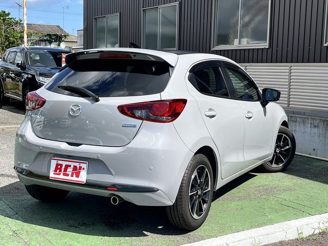 MAZDA MAZDA2 2023