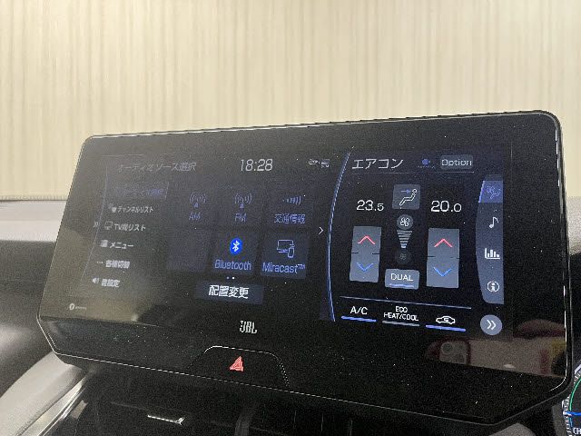 TOYOTA HARRIER HYBRID 2022