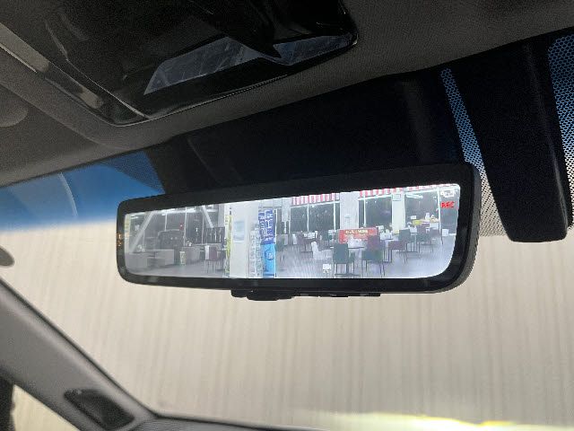 TOYOTA HARRIER HYBRID 2022