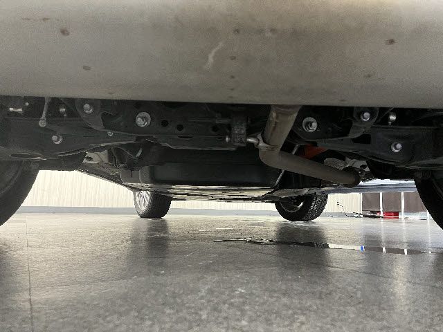 TOYOTA HARRIER HYBRID 2022