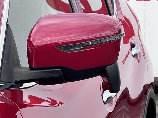 NISSAN X-TRAIL 2WD 2018