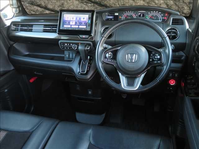 HONDA N BOX CUSTOM 2018