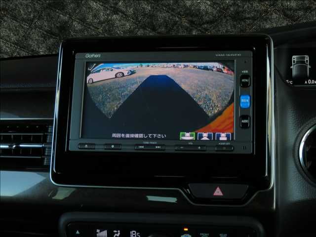 HONDA N BOX CUSTOM 2018