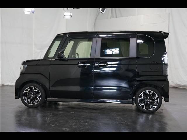 HONDA N BOX CUSTOM 2018