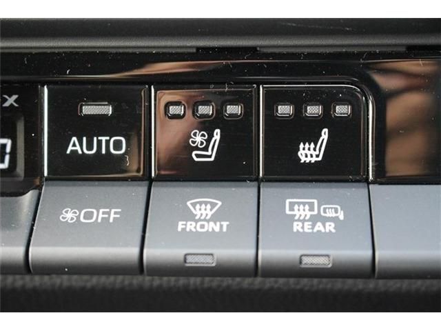 TOYOTA CROWN CROSSOVER 2024