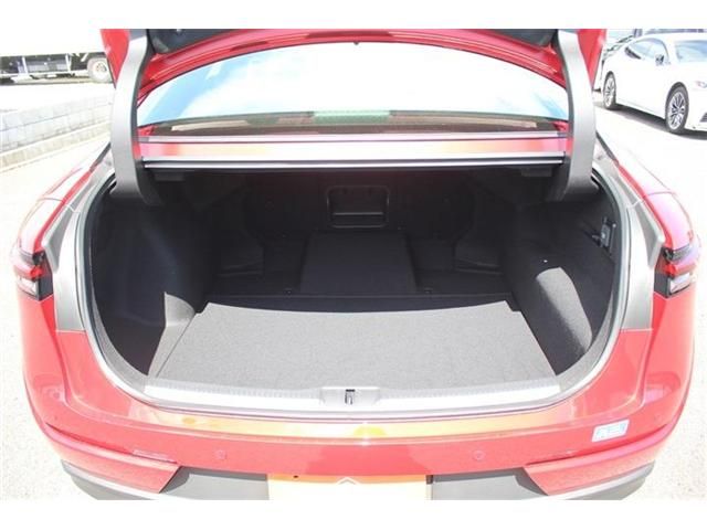 TOYOTA CROWN CROSSOVER 2024