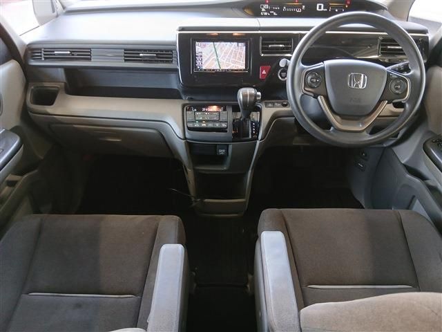 HONDA STEPWAGON 2015