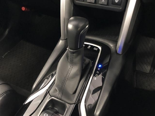 TOYOTA COROLLA CROSS HYBRID 2021