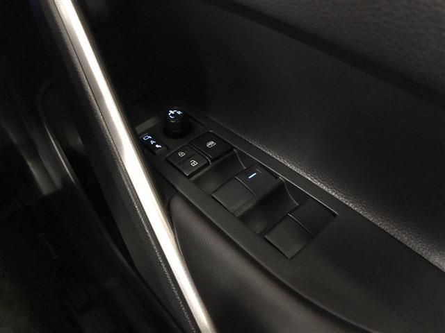 TOYOTA COROLLA CROSS HYBRID 2021