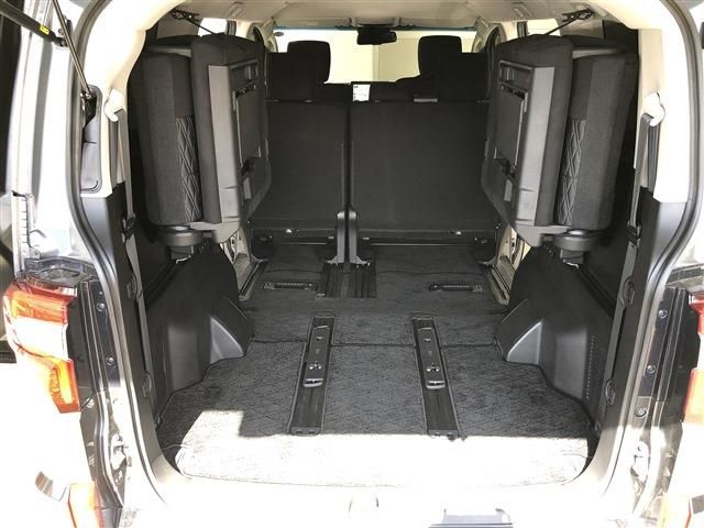 MITSUBISHI DELICA D:5 4WD 2021