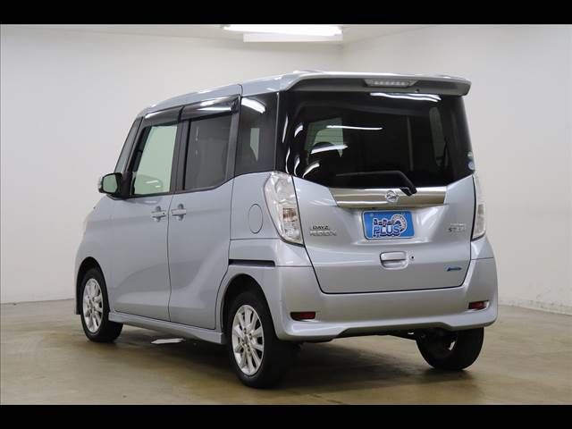 NISSAN DAYZ ROOX 2015