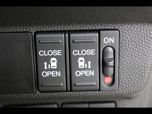 HONDA FREED HYBRID 2020