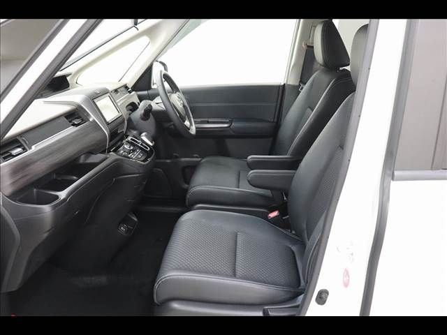 HONDA FREED HYBRID 2020