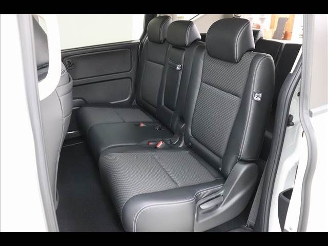 HONDA FREED HYBRID 2020