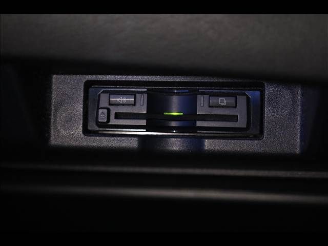 TOYOTA HARRIER HYBRID 2014