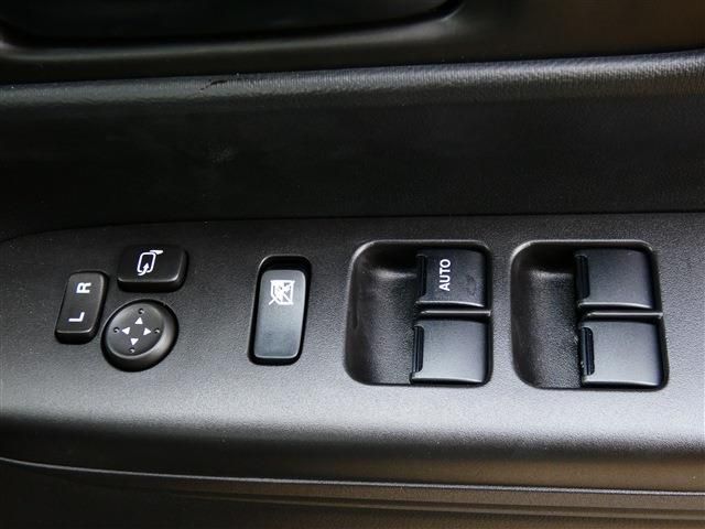 SUZUKI Spacia GEAR 2024