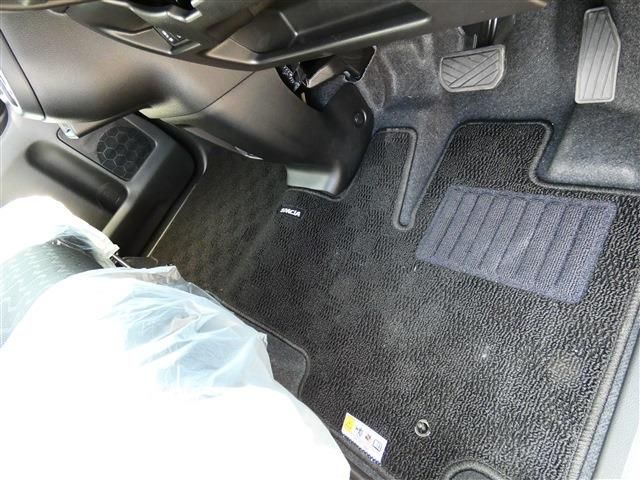 SUZUKI Spacia GEAR 2024