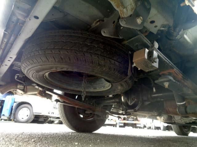 NISSAN NV350 CARAVAN 4WD 2017