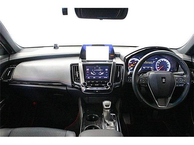 TOYOTA CROWN sedan hybrid 4WD 2020