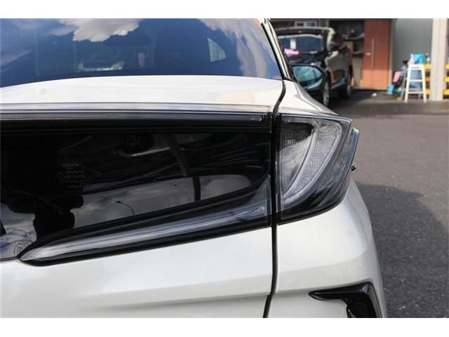 TOYOTA PRIUS PHV 2017