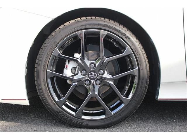 TOYOTA PRIUS PHV 2017