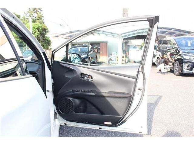 TOYOTA PRIUS PHV 2017