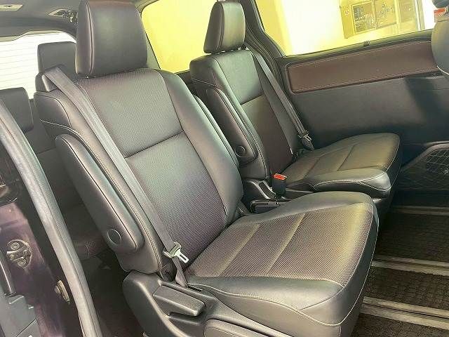 TOYOTA ESQUIRE HYBRID 2018