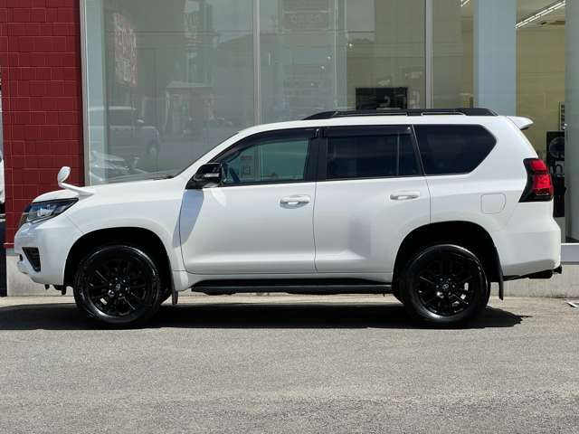 TOYOTA LANDCRUISER PRADO 2021