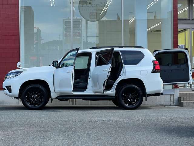 TOYOTA LANDCRUISER PRADO 2021