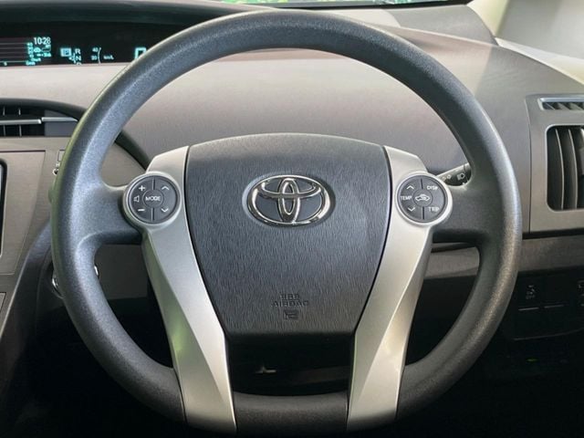 TOYOTA PRIUS 2012