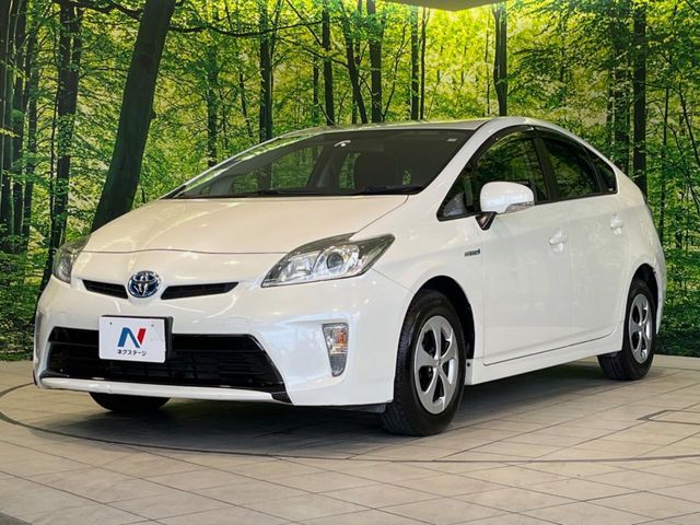 TOYOTA PRIUS 2012