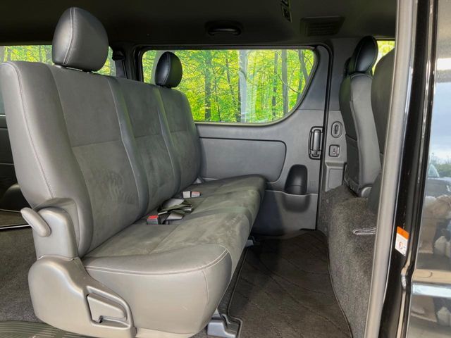 TOYOTA HIACE van 2WD 2023