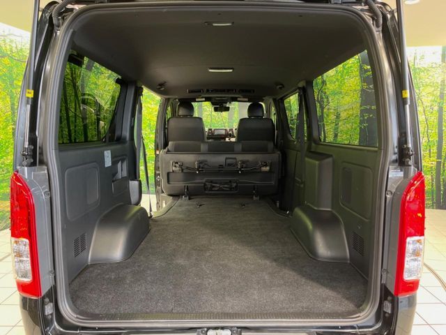 TOYOTA HIACE van 2WD 2023