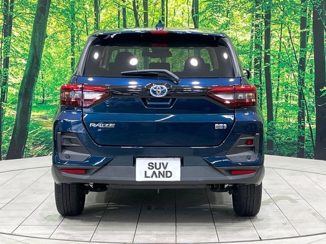 TOYOTA RAIZE HYBRID 2022