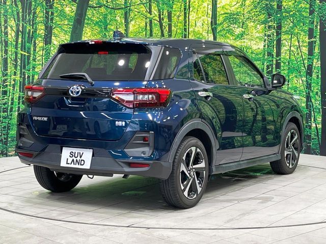 TOYOTA RAIZE HYBRID 2022