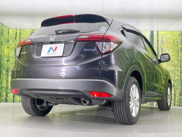 HONDA VEZEL HYBRID 2016