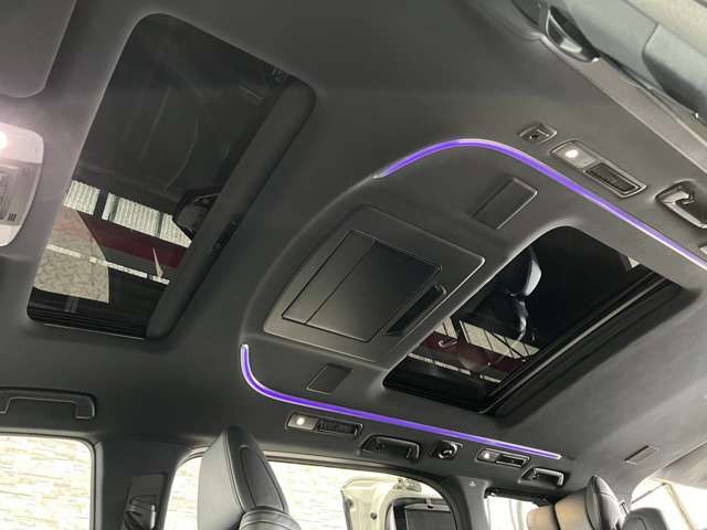 TOYOTA VELLFIRE  HYBRID 4WD 2017